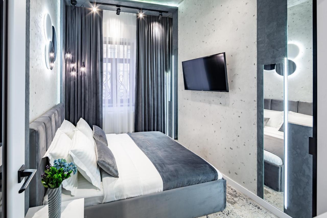 Alfa Apartments Kulisha 12 リヴィウ エクステリア 写真