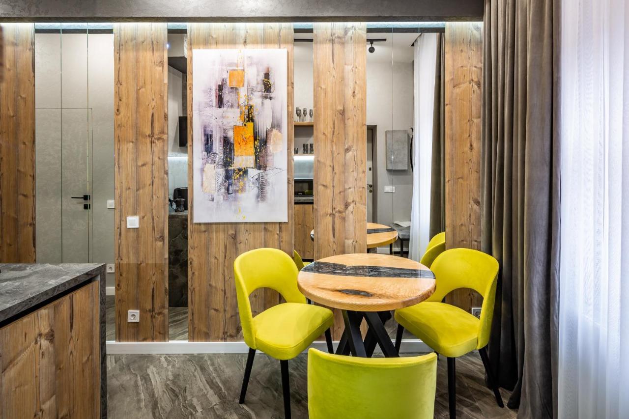 Alfa Apartments Kulisha 12 リヴィウ エクステリア 写真