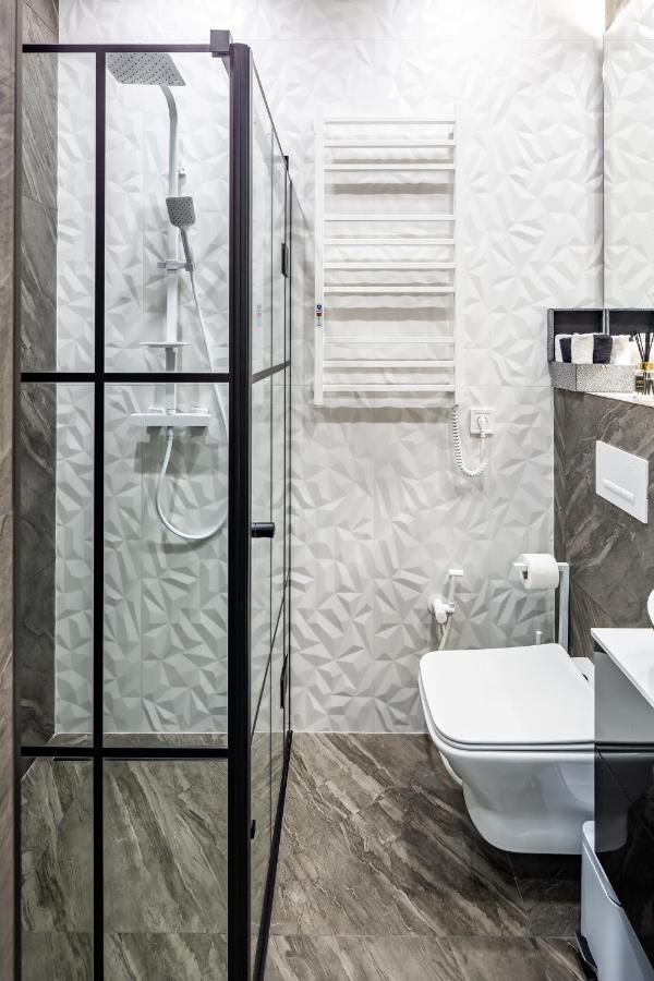 Alfa Apartments Kulisha 12 リヴィウ エクステリア 写真