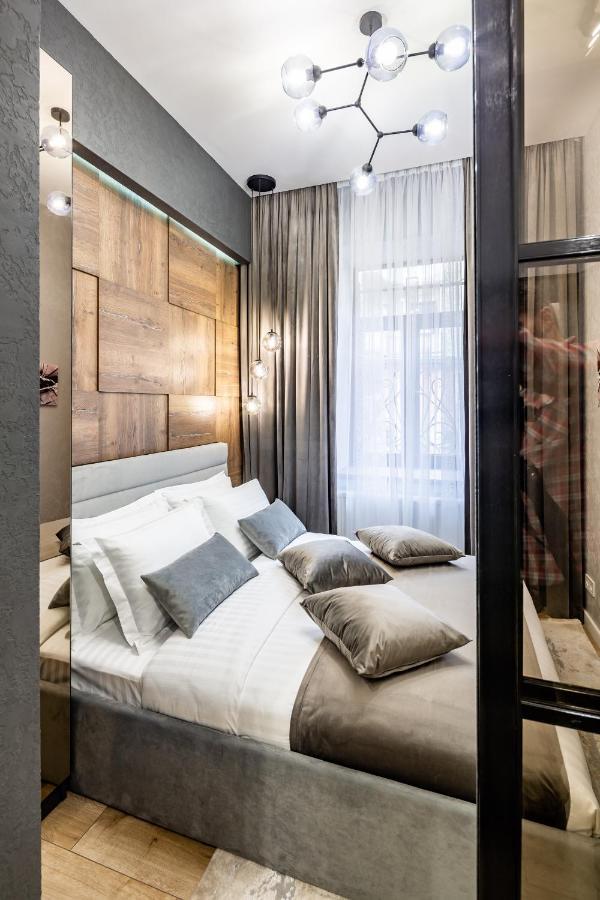 Alfa Apartments Kulisha 12 リヴィウ エクステリア 写真